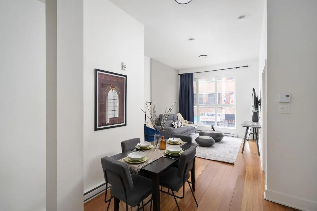 Apartment Hotel-Apart Prince Arthur Montreal Canada