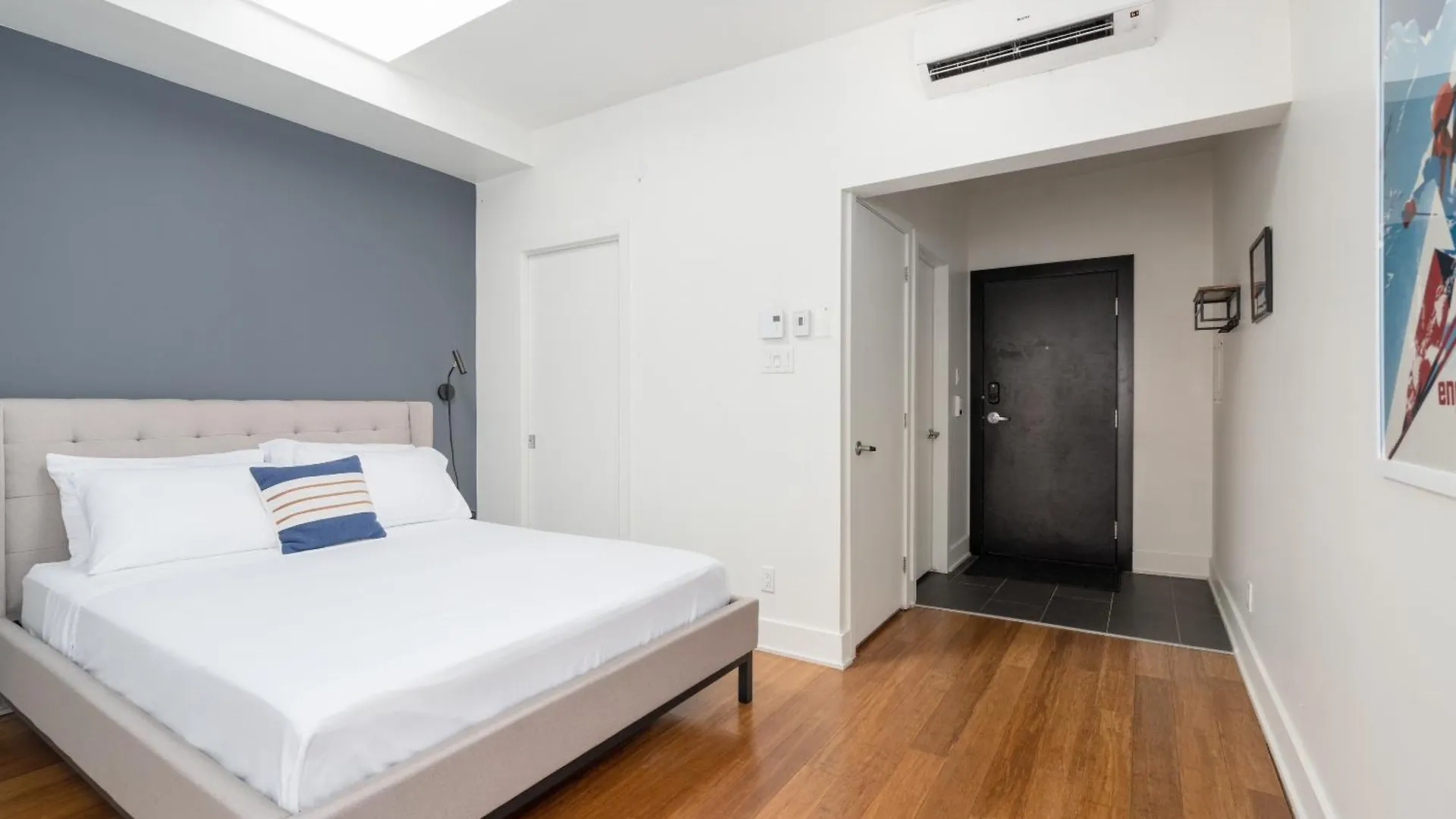 Hotel-Apart Prince Arthur Montreal Canada