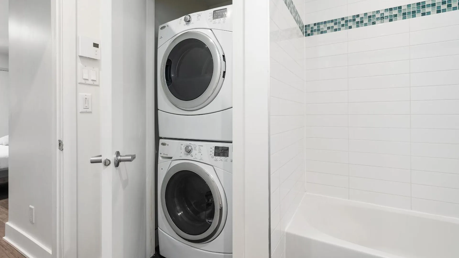 Apartment Hotel-Apart Prince Arthur Montreal